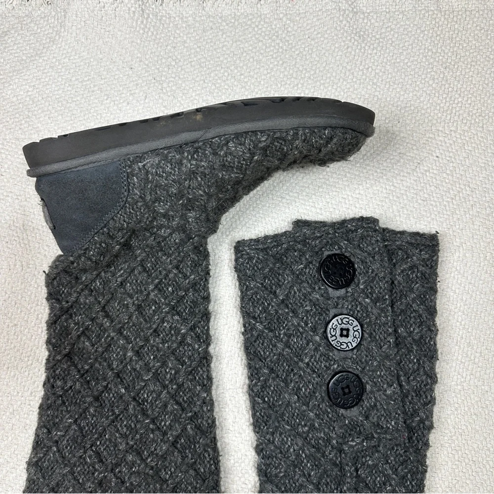 UGG dark gray knit Cardy convertible boots SIZE 8